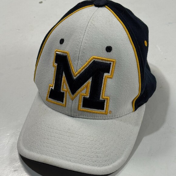 Zephyr University of Michigan Hat M/L White Blue Zfit Big Logo Cap Stretch - Picture 1 of 9